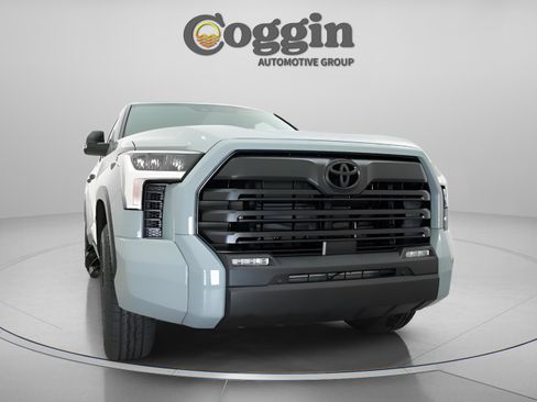New 2026 Toyota Tundra SR5 AWD/4WD image 29