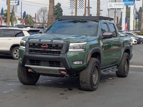 Used 2025 Nissan Frontier Pro-X w/ Pro Convenience Package image 3