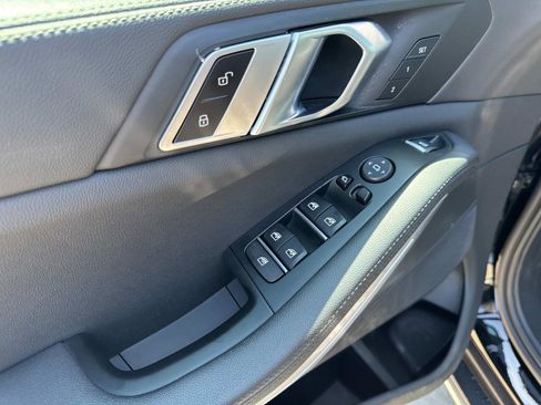 Certified 2022 BMW X5 sDrive40i w/ Premium Package image 16