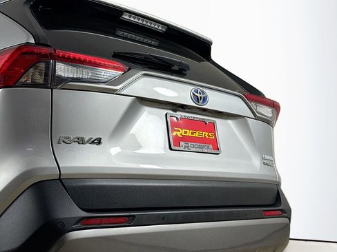 Certified 2021 Toyota RAV4 Limited image 28