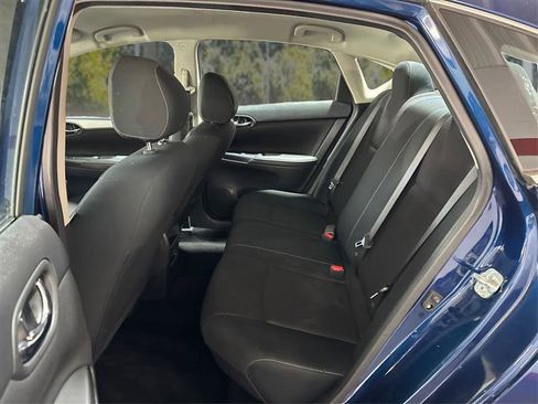 Used 2019 Nissan Sentra S image 10