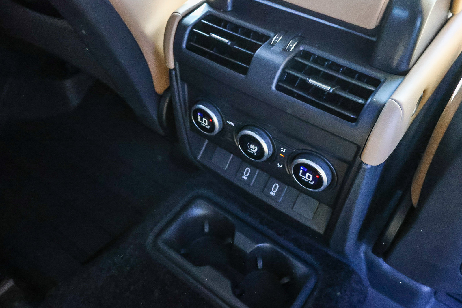 New 2026 Land Rover Defender 130 S AWD/4WD image 15