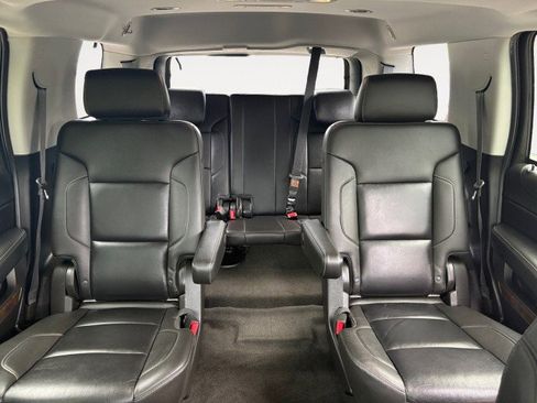 Used 2018 Chevrolet Tahoe LT AWD/4WD image 6