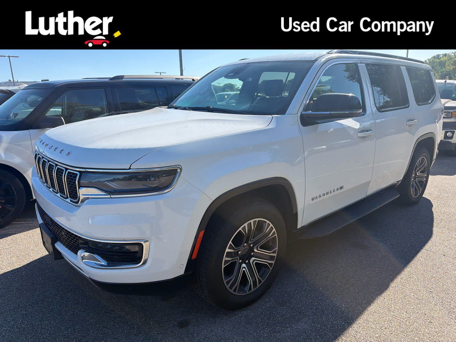 Used 2024 Jeep Wagoneer Series II w/ Flexible Seating Group AWD/4WD image 1