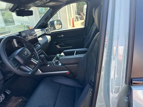 Used 2025 Toyota Tundra Limited w/ TRD Off-Road Package AWD/4WD image 5