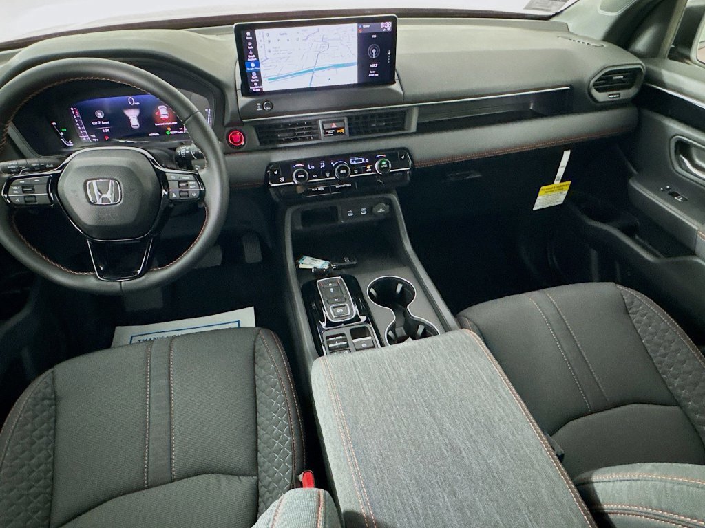 Used 2026 Honda Pilot Sport image 29