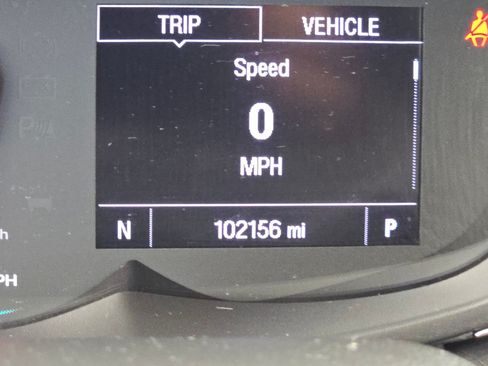 Used 2019 Chevrolet Trax LT w/ LT Convenience Package AWD/4WD image 27