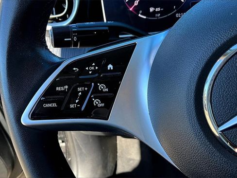 Used 2023 Mercedes-Benz C 300 Sedan image 10