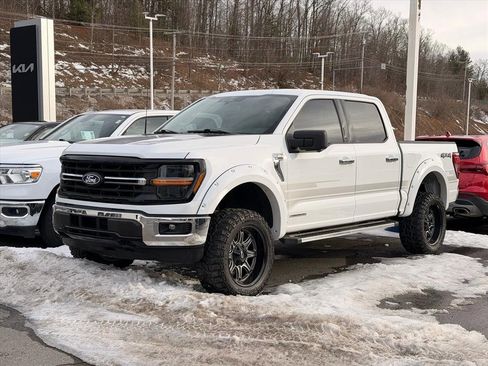Used 2024 Ford F150 XLT w/ Mobile Office Package image 2