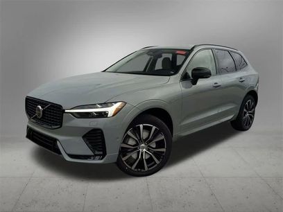 New 2025 Volvo XC60 B5 Plus w/ Protection Package Premier