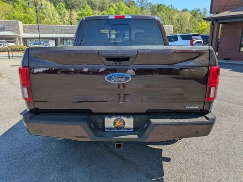 Used 2018 Ford F150 Lariat w/ Equipment Group 502A Luxury image 5