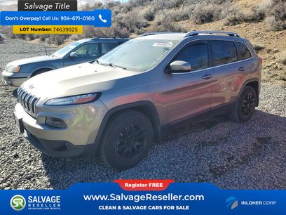 Used 2017 Jeep Cherokee Latitude w/ Comfort/Convenience Group