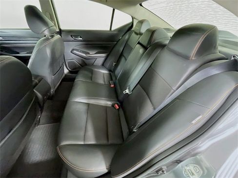 Used 2020 Nissan Altima 2.5 SR w/ Premium Package image 25