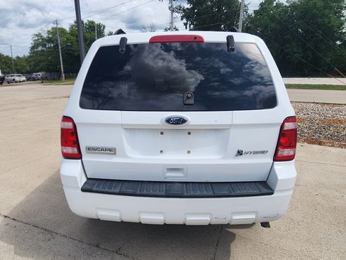 Used 2010 Ford Escape 2WD Hybrid image 5
