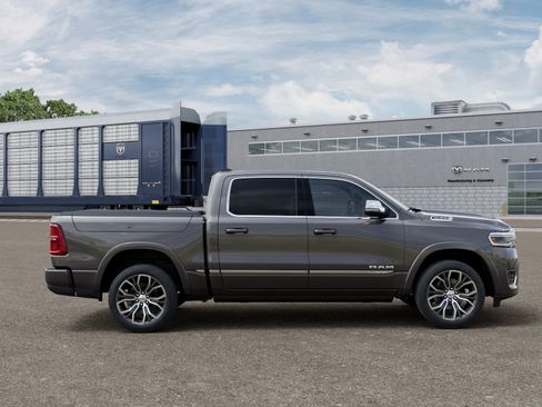 New 2026 RAM 1500 Tungsten w/ Trailer Tow Group AWD/4WD image 33