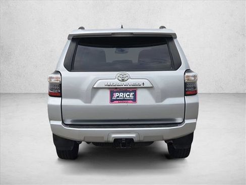 Used 2021 Toyota 4Runner SR5 Premium w/ Moonroof Package image 7