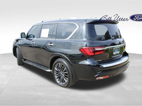 Used 2022 INFINITI QX80 Sensory w/ Cargo Package image 7