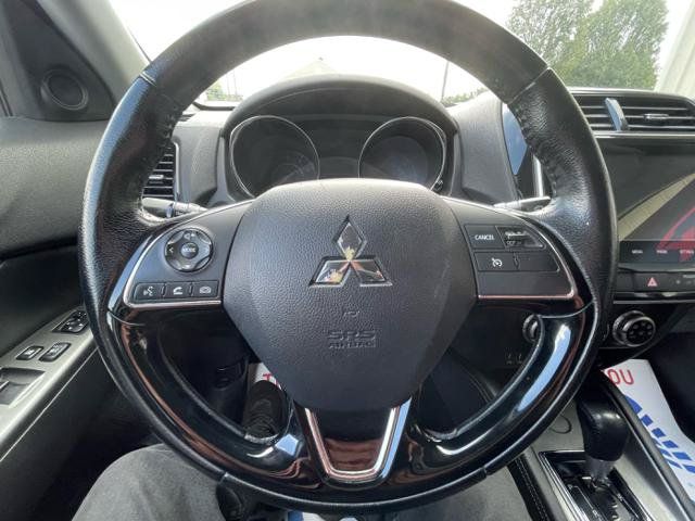 Used 2021 Mitsubishi Outlander Sport SE FWD image 16