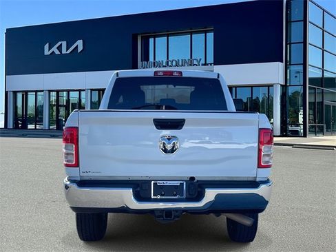 Used 2023 RAM 2500 Big Horn w/ Level 1 Equipment Group image 8