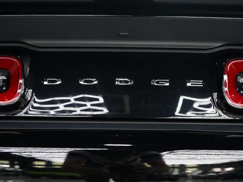 Used 2023 Dodge Challenger SRT Hellcat image 30