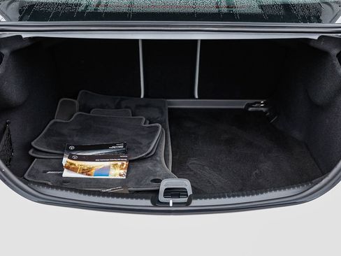 Used 2022 Mercedes-Benz C 300 C 300 image 27