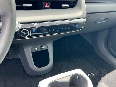 Certified 2024 Hyundai Ioniq 5 SEL RWD image 19