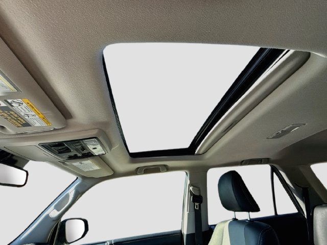 Used 2021 Toyota 4Runner SR5 Premium w/ Moonroof Package AWD/4WD image 14