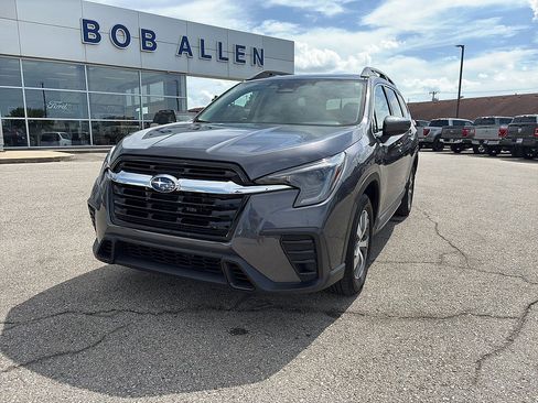 Used 2025 Subaru Ascent Premium AWD/4WD image 1