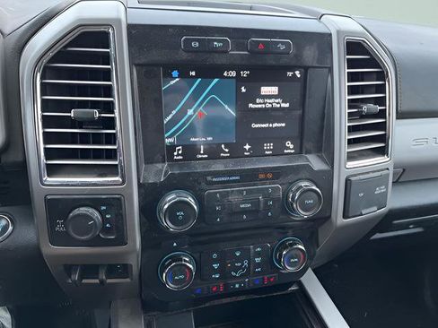 Used 2017 Ford F350 Lariat w/ Lariat Ultimate Package image 10