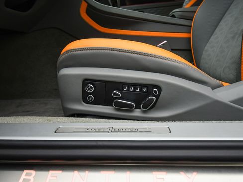 Used 2025 Bentley Continental GT Speed image 42