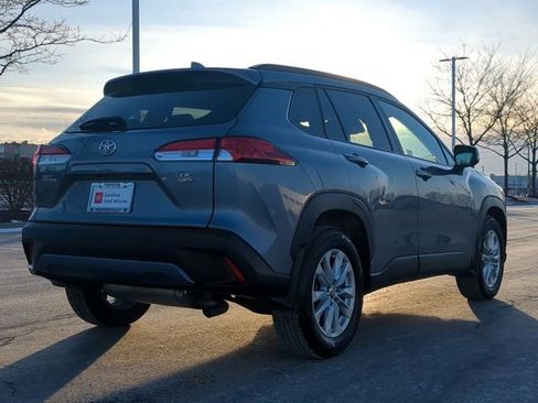 Used 2022 Toyota Corolla Cross LE image 5