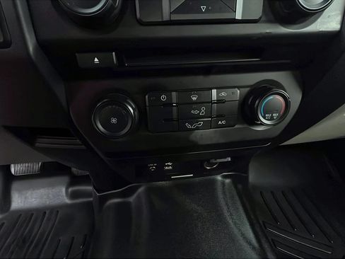 Used 2015 Ford F150 XL w/ Equipment Group 101A Mid AWD/4WD image 15