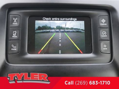 Used 2016 Jeep Cherokee Latitude FWD image 47