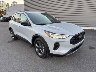 New 2025 Ford Escape ST-Line w/ Equipment Group 301A