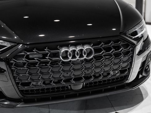 Used 2025 Audi A8 L 3.0T AWD/4WD image 10