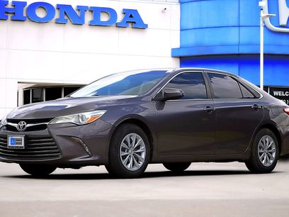 Used 2016 Toyota Camry LE