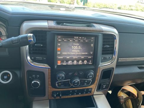 Used 2017 RAM 2500 Limited AWD/4WD image 8
