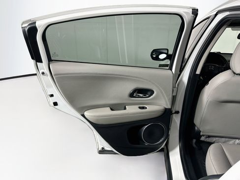 Used 2019 Honda HR-V EX-L image 24