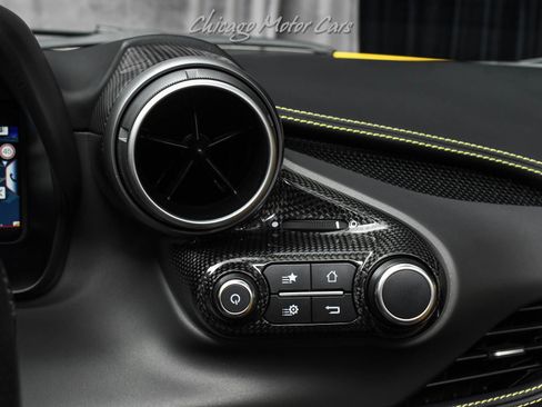 Used 2023 Ferrari F8 Tributo RWD image 15