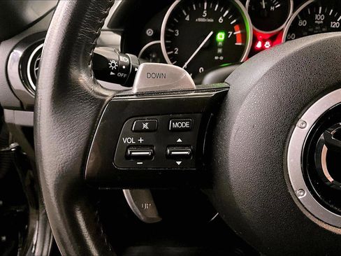 Used 2015 MAZDA MX-5 Miata Grand Touring image 18