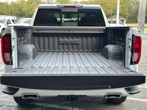 New 2026 GMC Sierra 1500 Elevation w/ Elevation Premium Package image 5