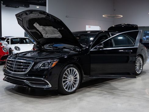 Used 2018 Mercedes-Benz Maybach S 560 4MATIC image 46