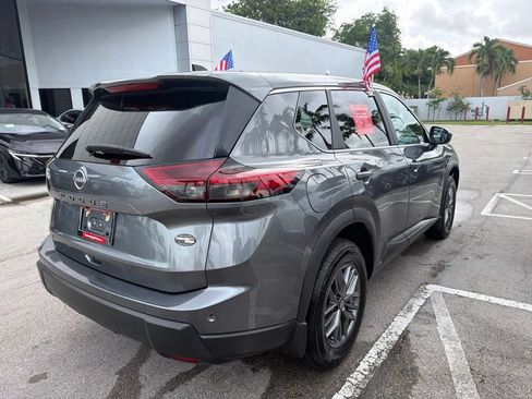 Used 2025 Nissan Rogue S FWD image 6