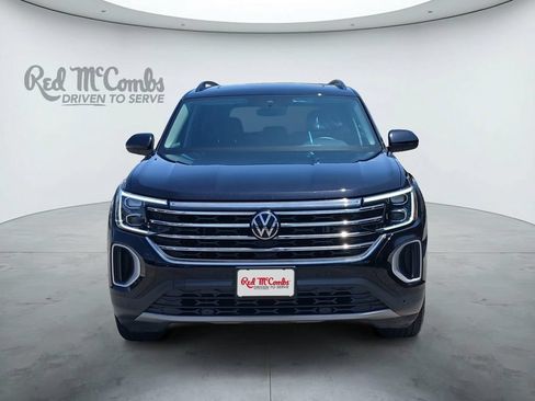 Used 2025 Volkswagen Atlas SE FWD image 8