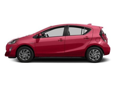 Used 2016 Toyota Prius C One image 3