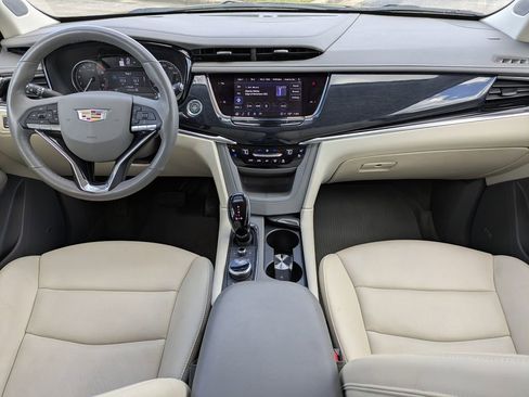 Used 2024 Cadillac XT6 Premium Luxury w/ LPO, Floor Liner Package image 20