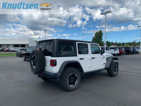 Used 2018 Jeep Wrangler Unlimited Rubicon AWD/4WD image 7