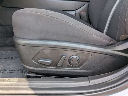 Used 2025 Hyundai Sonata SEL FWD image 14