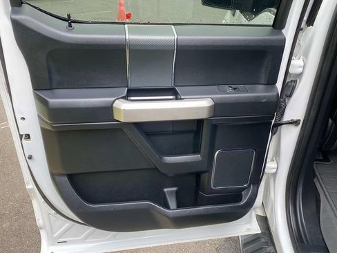 Used 2019 Ford F150 Lariat AWD/4WD image 10