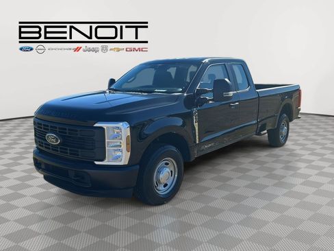 New 2026 Ford F250 XL RWD image 1